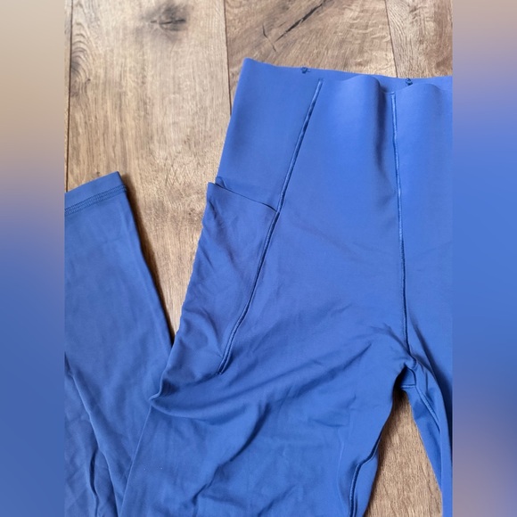 Aerie Real Me Xtra Bootcut Legging NWOT - Picture 2 of 4